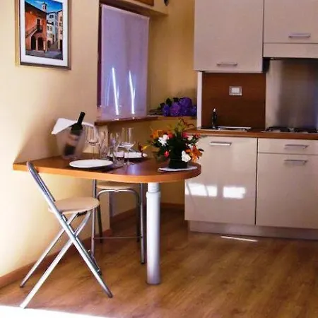 Lägenhetshotell Vacanze E Roccetta Fiorita 3*
