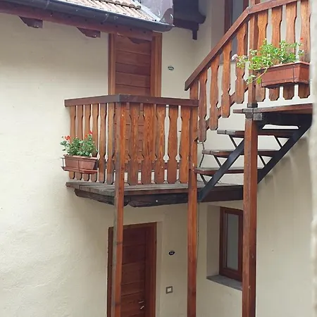 Roccetta Fiorita Aparthotel Pettenasco