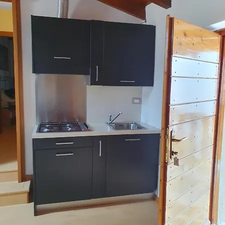 Vacanze E Roccetta Fiorita Apartmanhotel Pettenasco