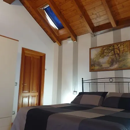 Vacanze E Roccetta Fiorita Pettenasco