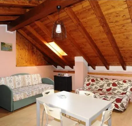 Aparthotel Roccetta Fiorita Pettenasco