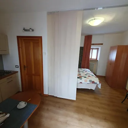 Vacanze E Roccetta Fiorita 3*
