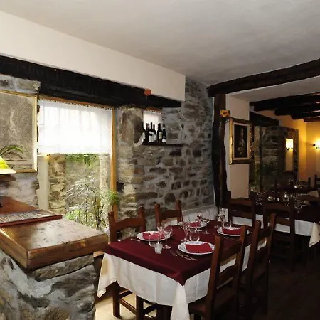 Lägenhetshotell Vacanze E Roccetta Fiorita Pettenasco