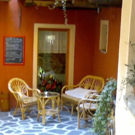 Vacanze E Roccetta Fiorita 페텐나스코