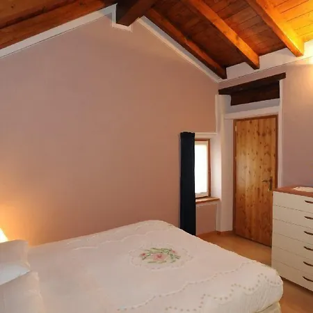 Vacanze E Roccetta Fiorita