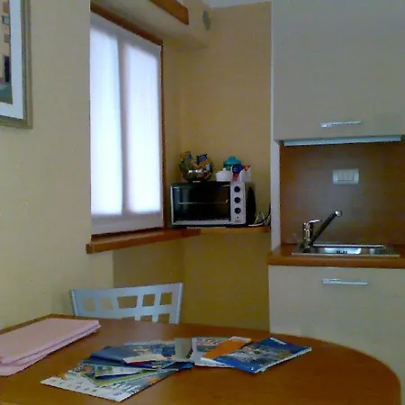 Vacanze E Roccetta Fiorita Lägenhetshotell