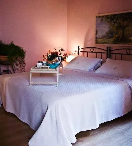 Vacanze E Roccetta Fiorita 아파트호텔 페텐나스코
